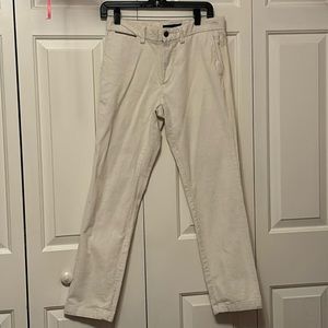 TOMMY HILFIGER Slim Fit Men’s Pants| Size: 29/30| Off White
